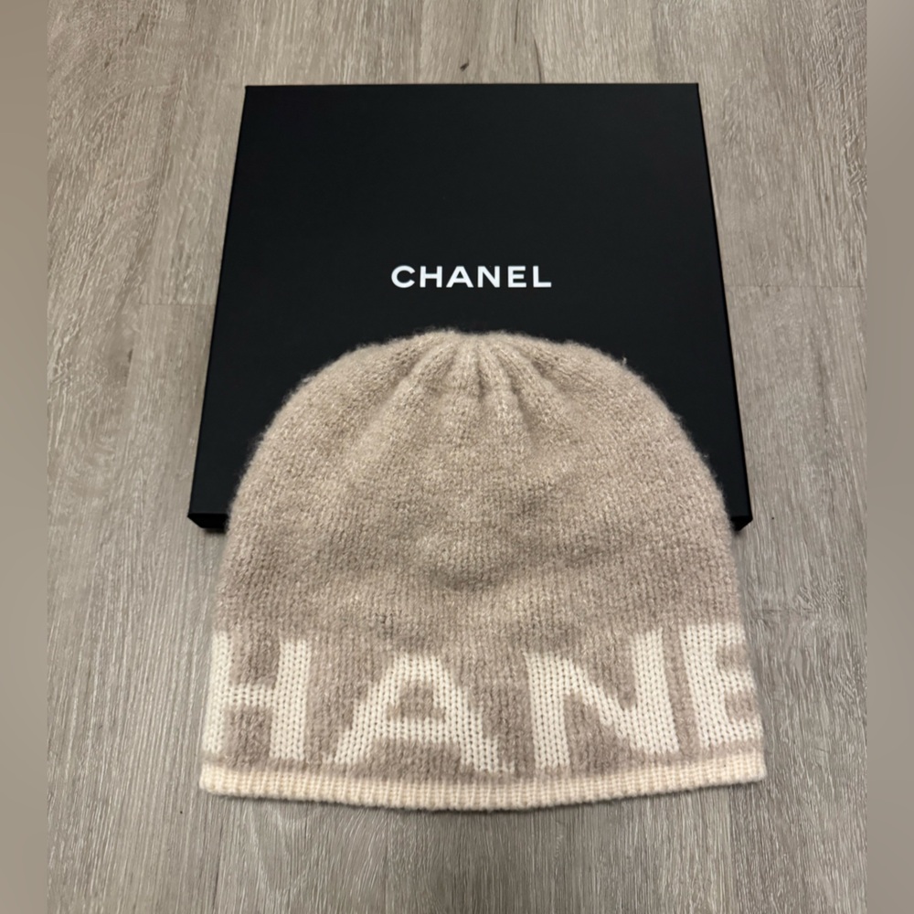Chanel Beige Cashmere Beanie